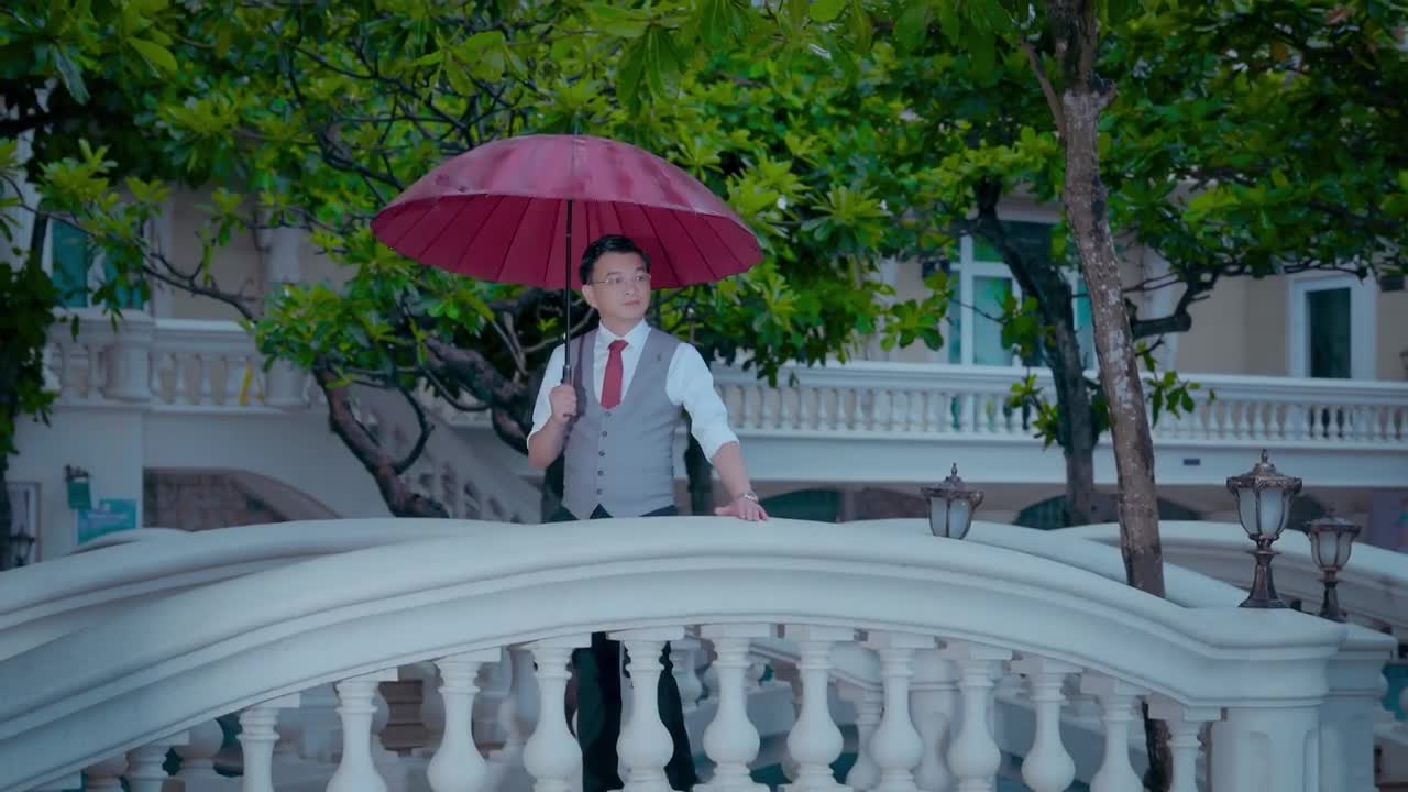 Preview for Hai Mùa Mưa Shark Hùng Anh MV Official