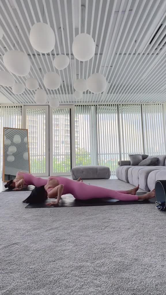 Preview for Một Linh Hồn Già Nua #ngoctrinh #ngoctrinh89 #yoga