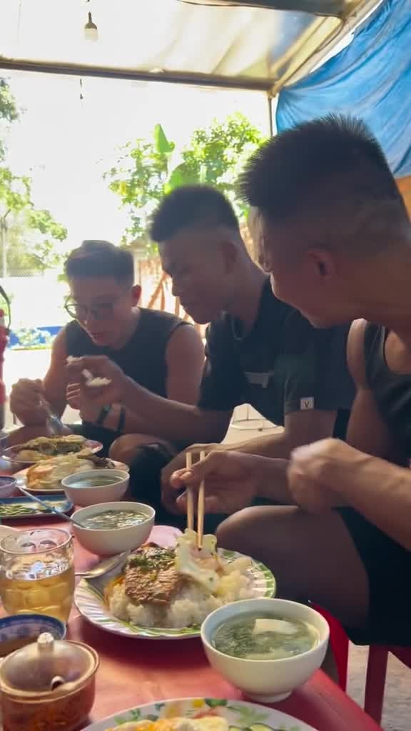 Preview for  7255994178675559685