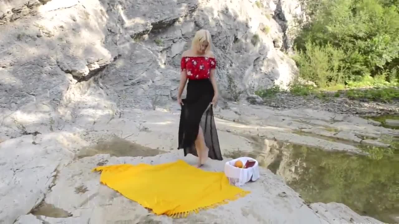 Preview for ChanelFennPicnicTime 