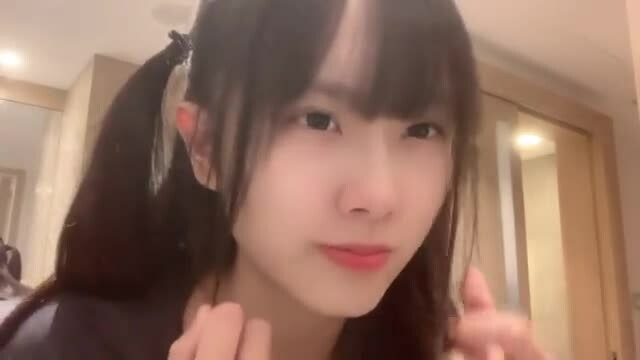 Preview for em gái có nụ cười dễ thương