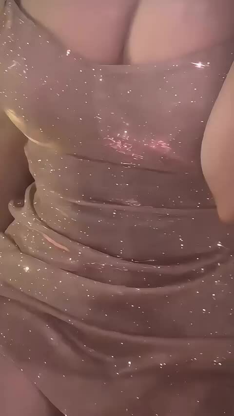 Preview for nguyễn mai thảo nguyên trên instagram “nhớ anh nào v ta” 360p